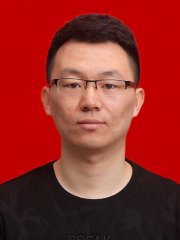 張瀚文 學(xué)生黨支部書(shū)記、輔導(dǎo)員